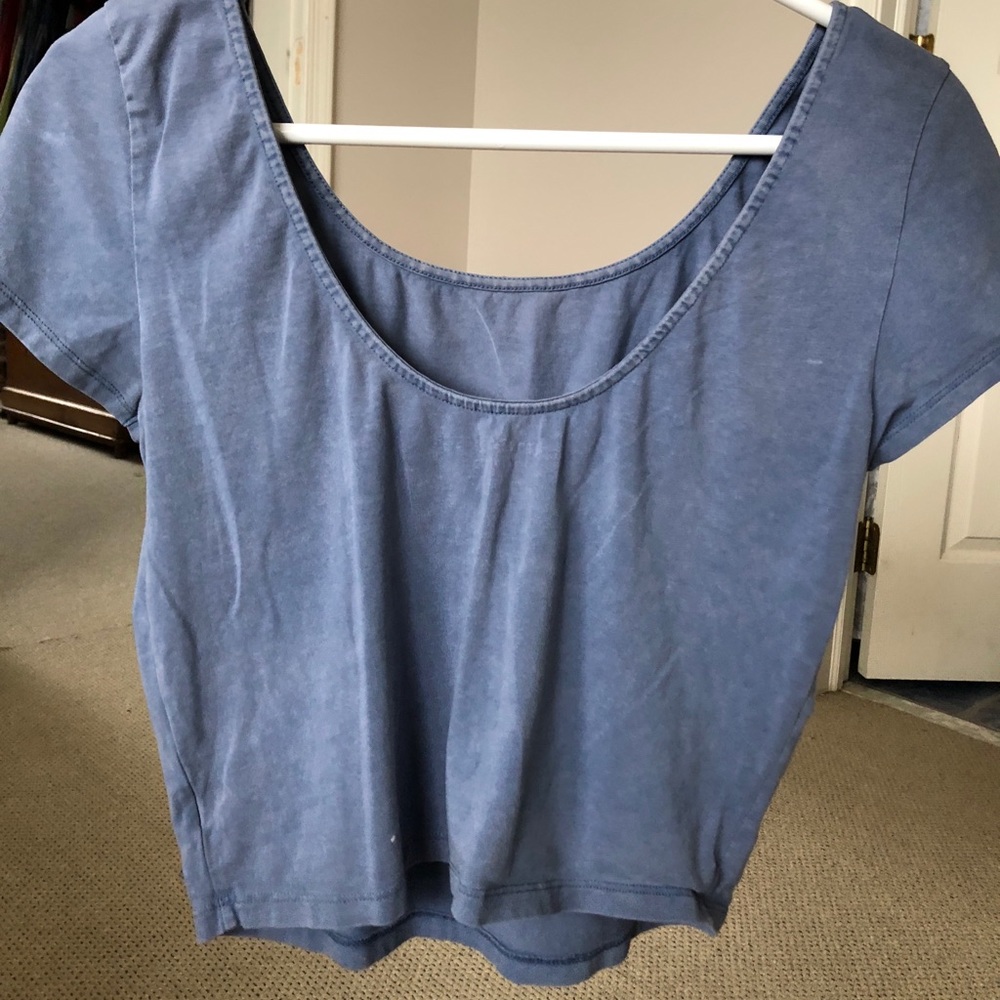 Light Blue Scooped Neck Cropped Tee